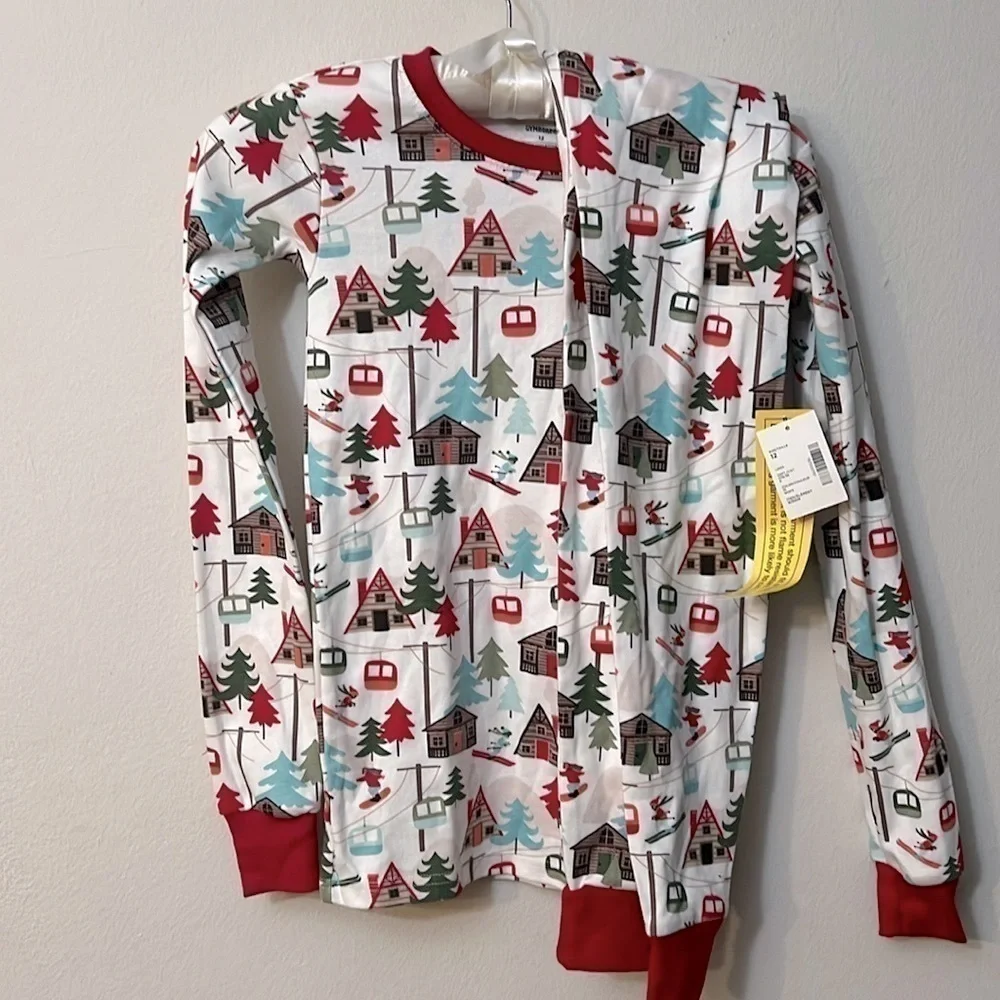 Gymboree pj size 12 holidays/christmas